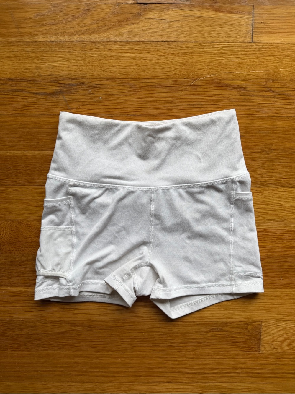 Free People White High-Rise Pocketed Biker Shorts - Size XS